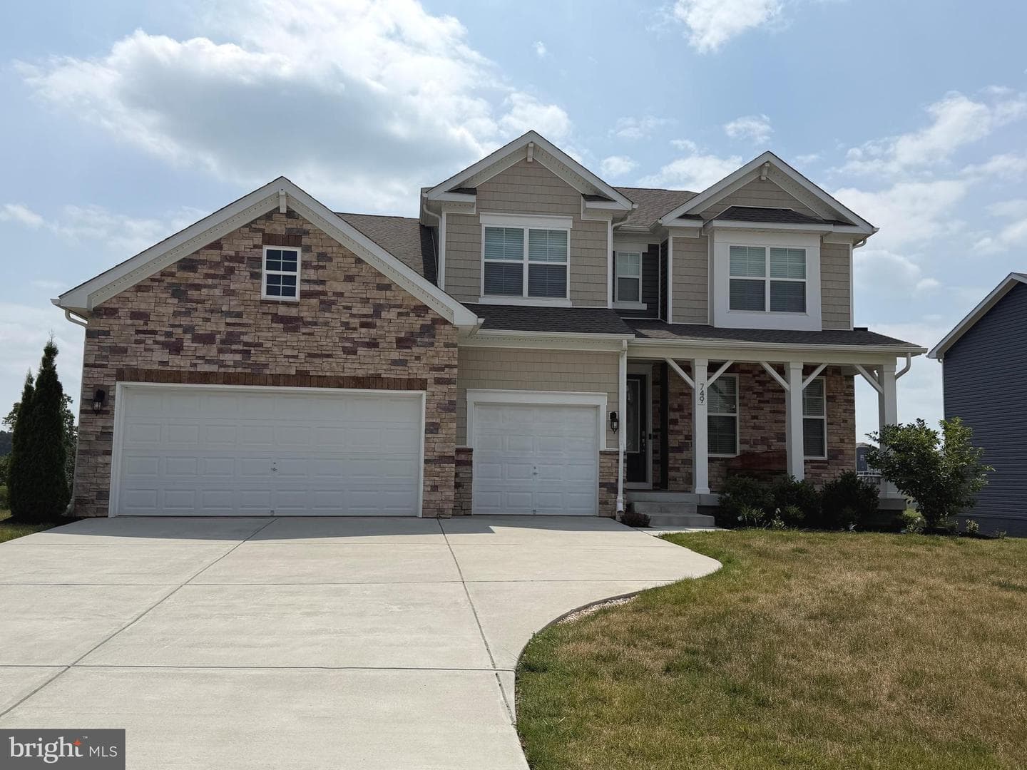 749 Scarlet Sky Drive photo 1