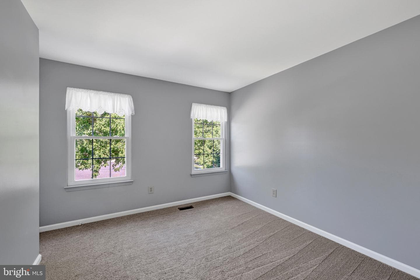 3871 Yellowstone Court photo 24