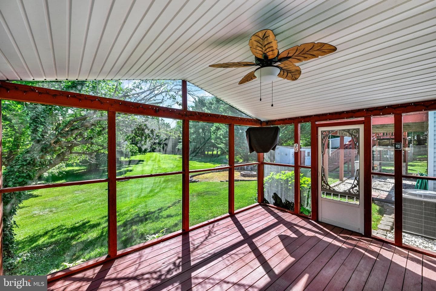 3871 Yellowstone Court photo 41
