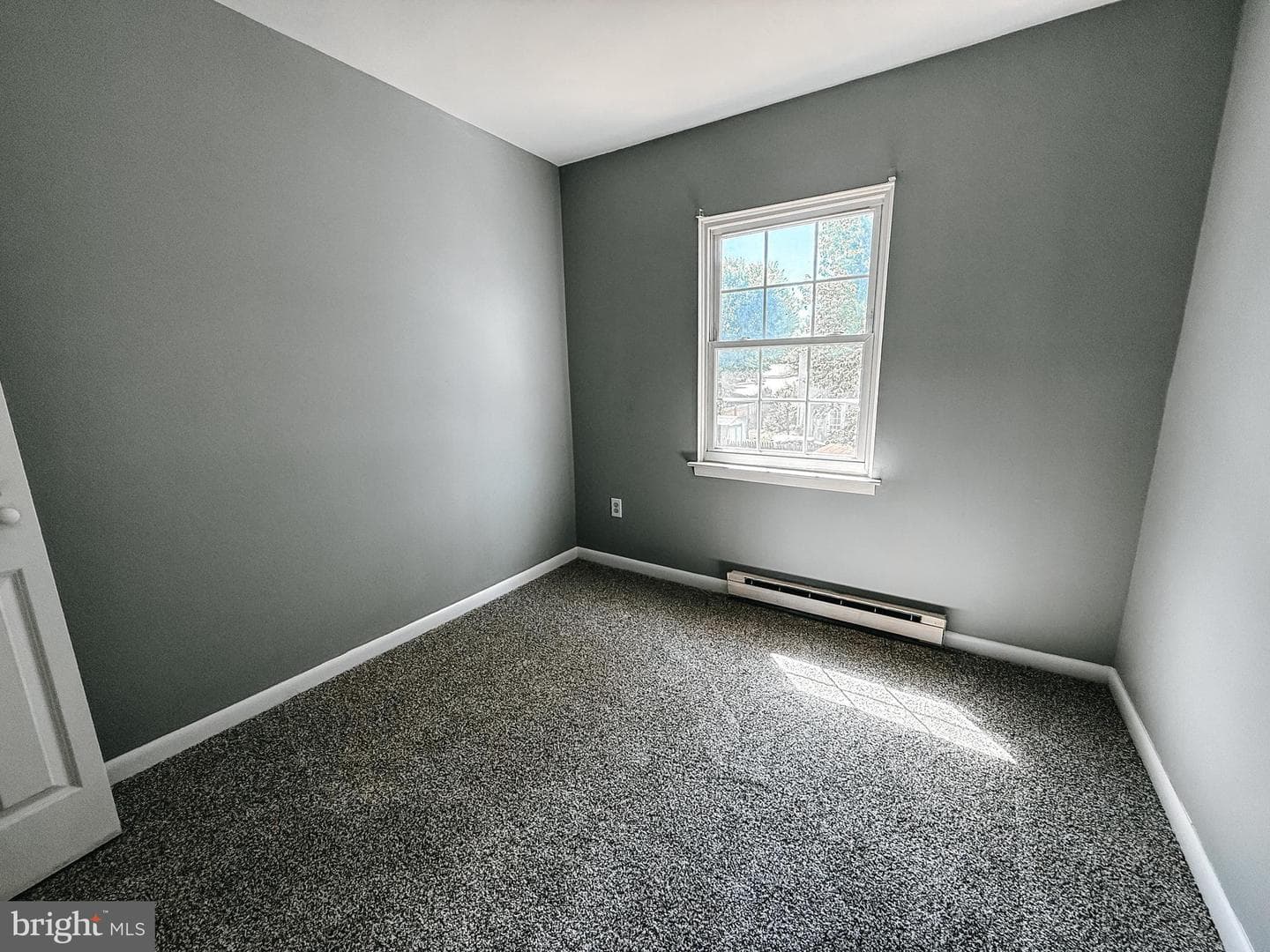 75 Grand Drive photo 12