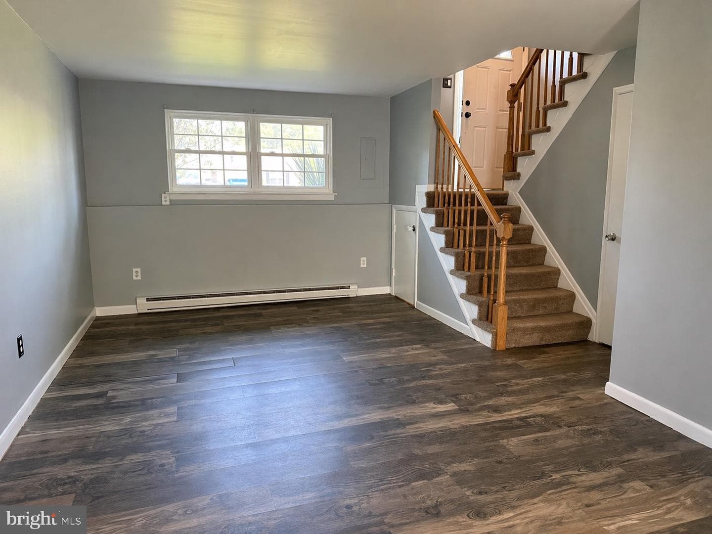 75 Grand Drive photo 5