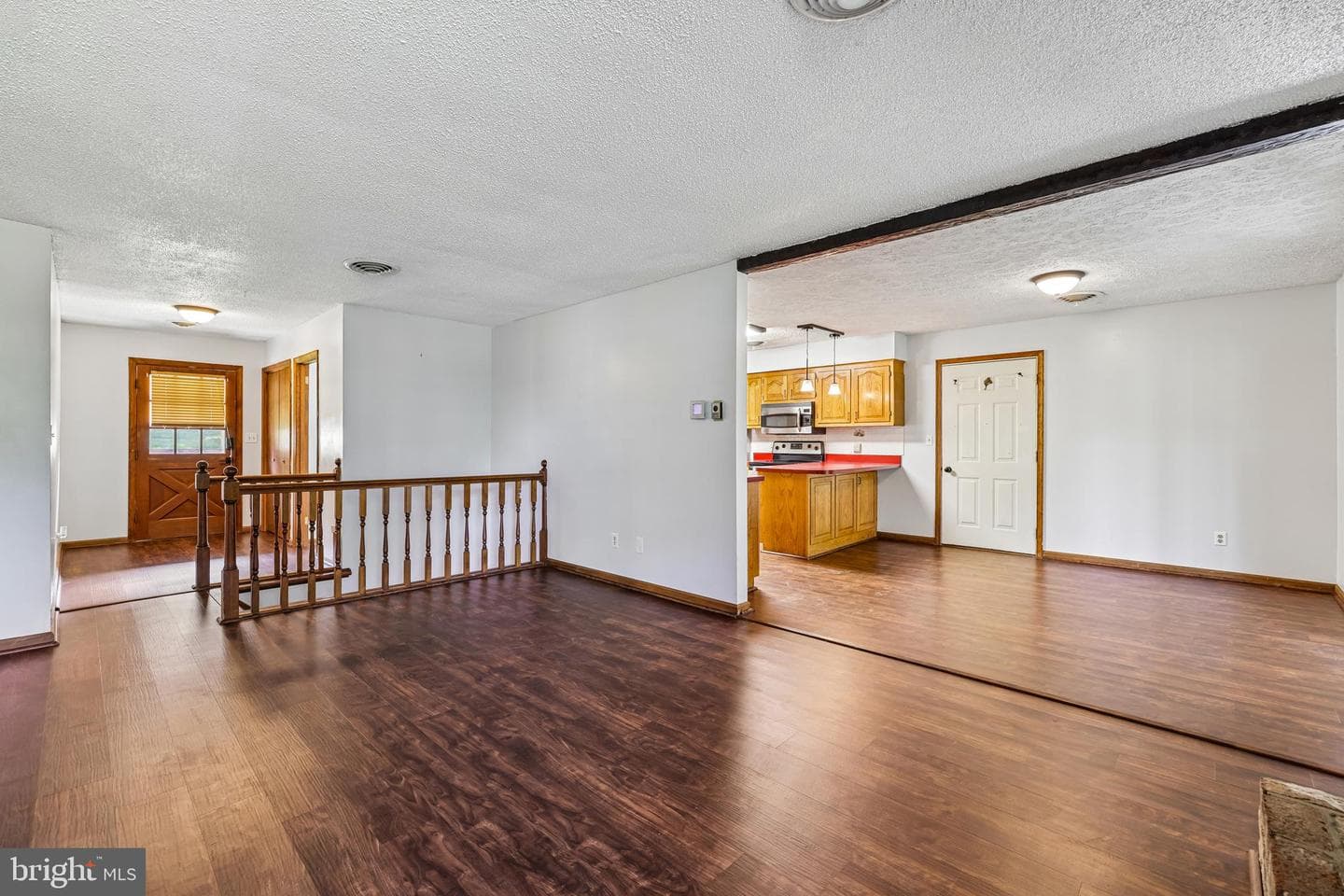 304 Blue Grass Lane photo 15