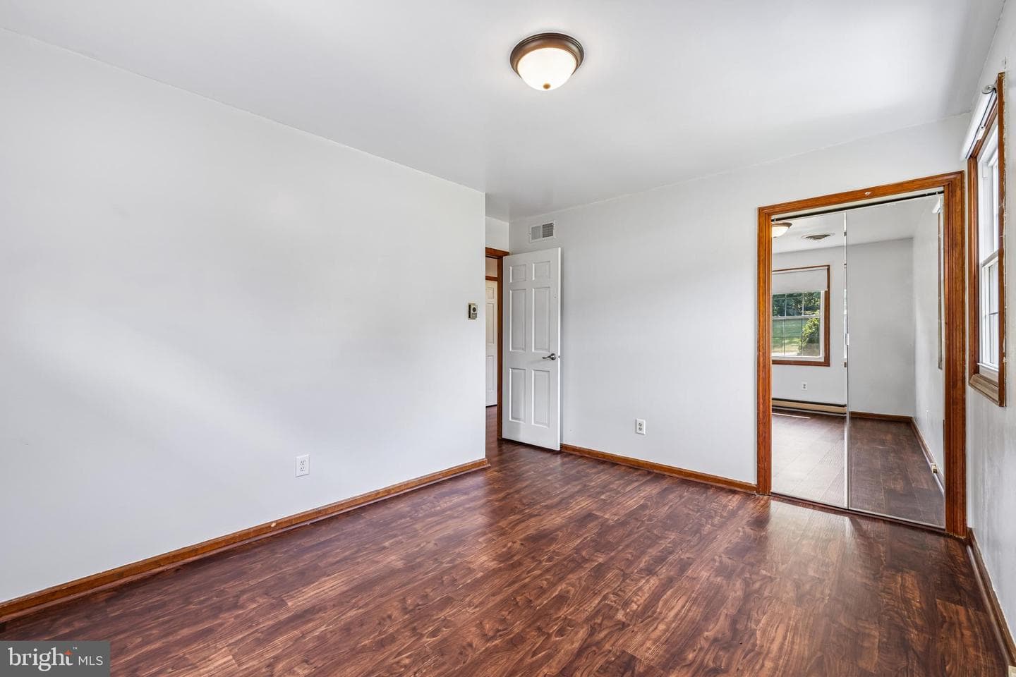 304 Blue Grass Lane photo 32