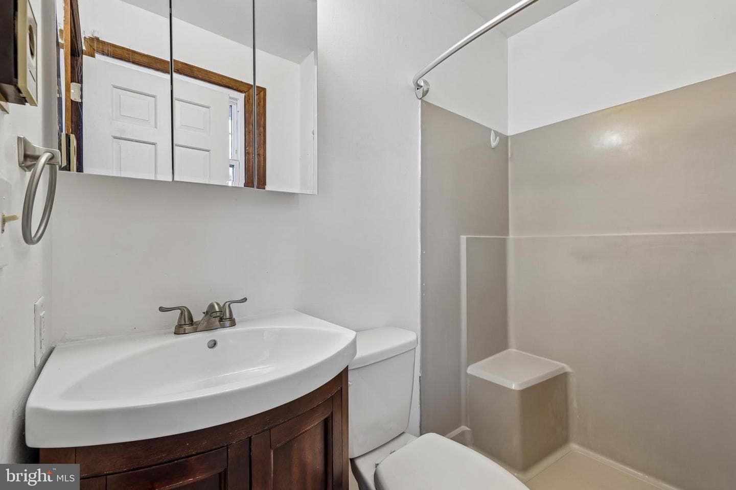 304 Blue Grass Lane photo 35