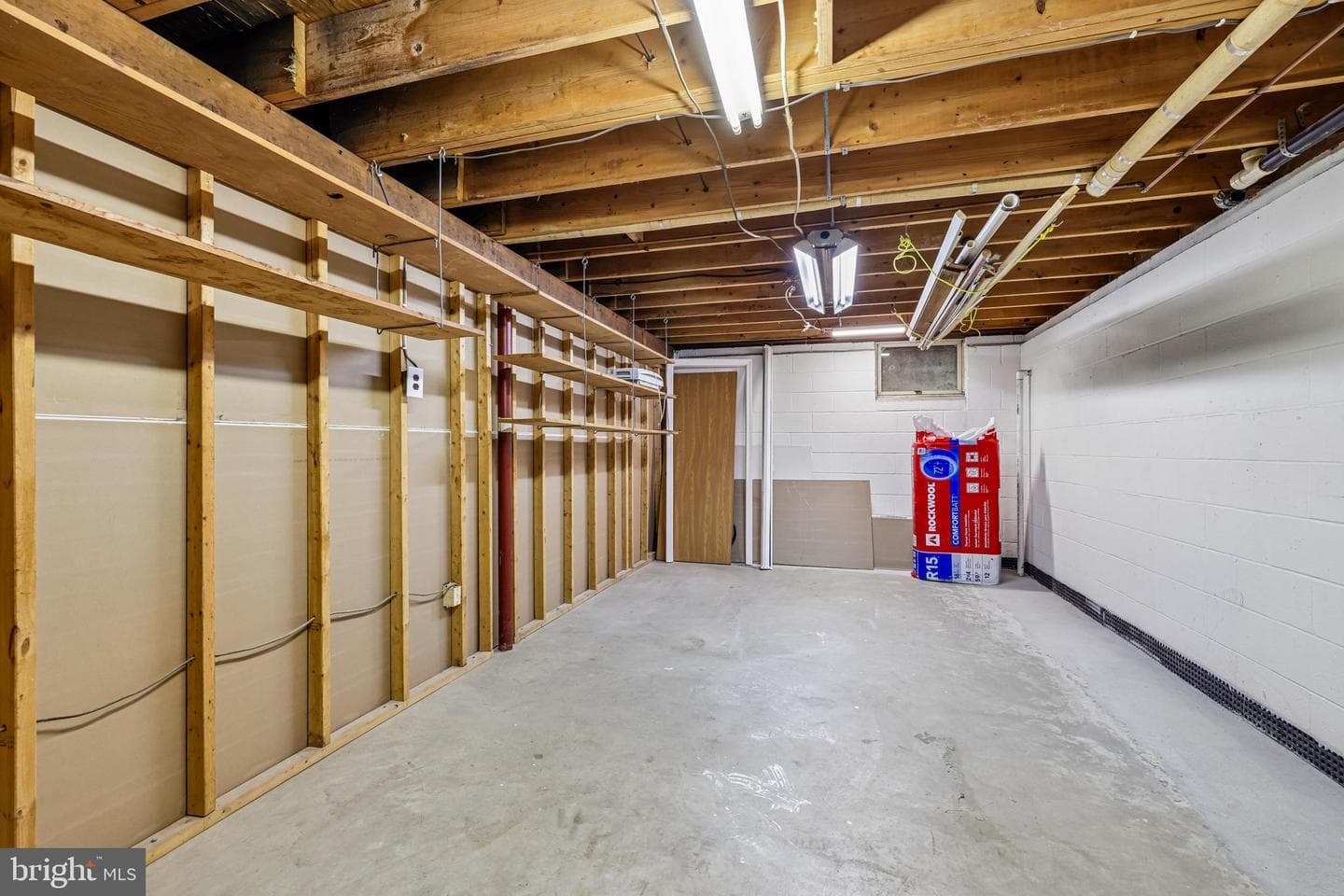 304 Blue Grass Lane photo 45