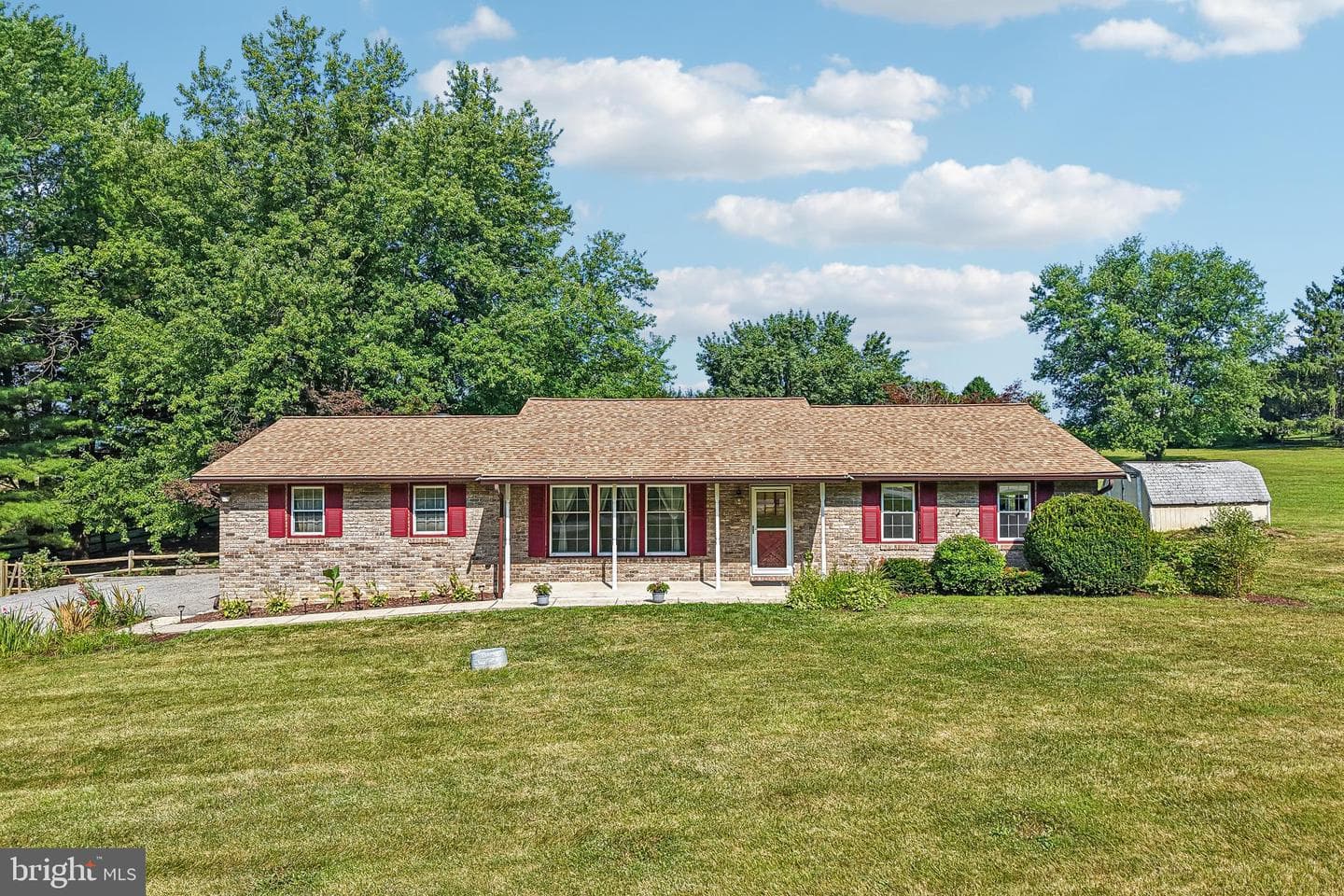 304 Blue Grass Lane photo 58