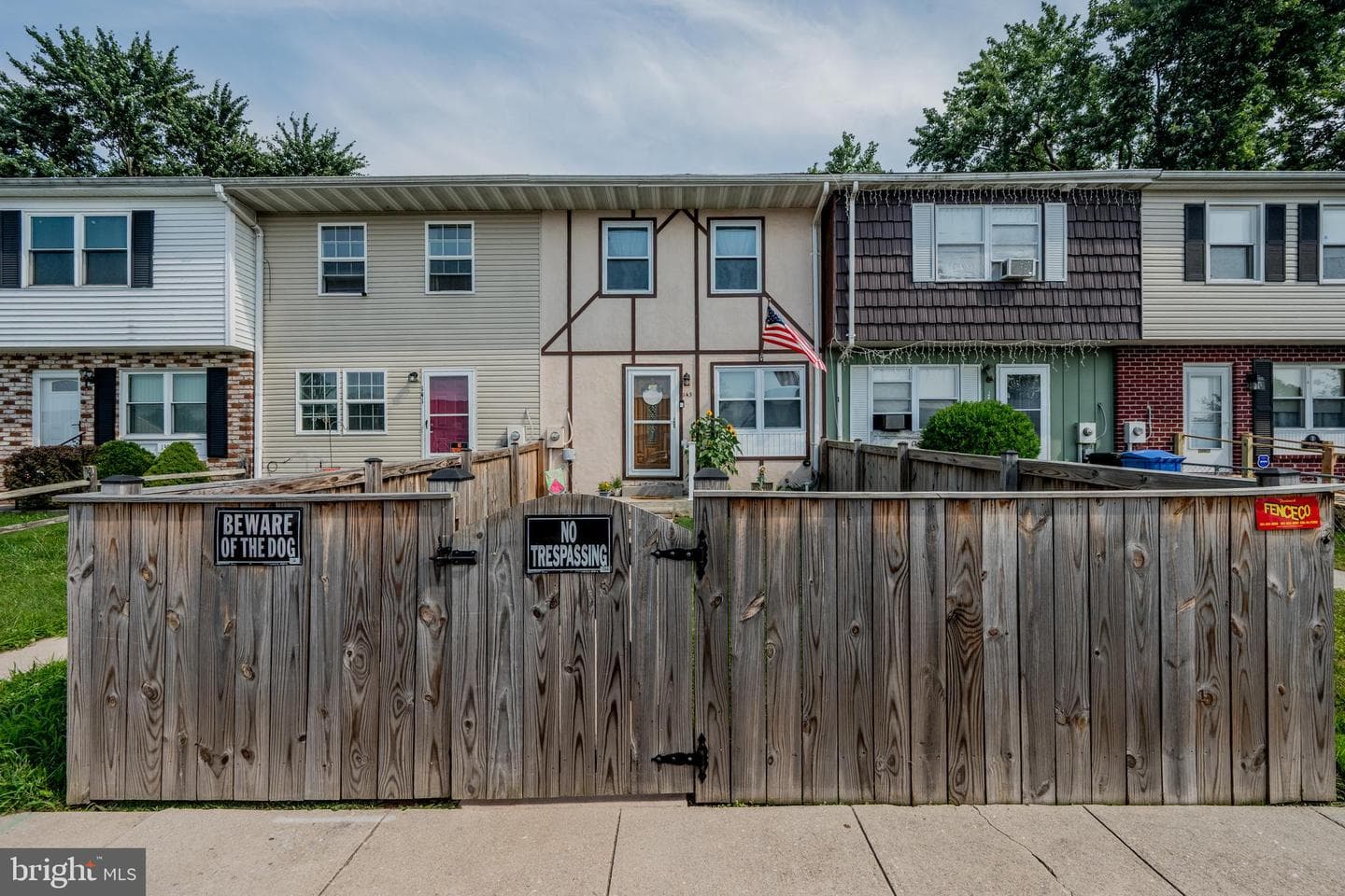 143 Grand Drive photo 22