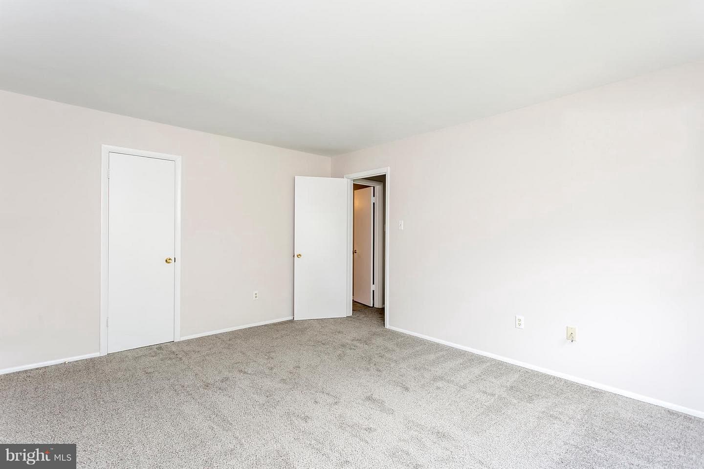 4240 Crystal Court #3c photo 9