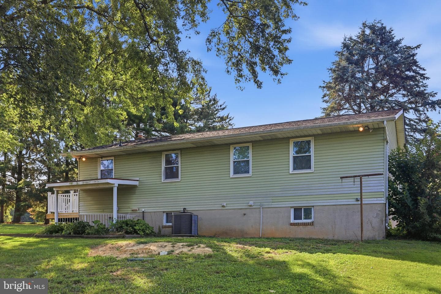 608 Oak Tree Road photo 12