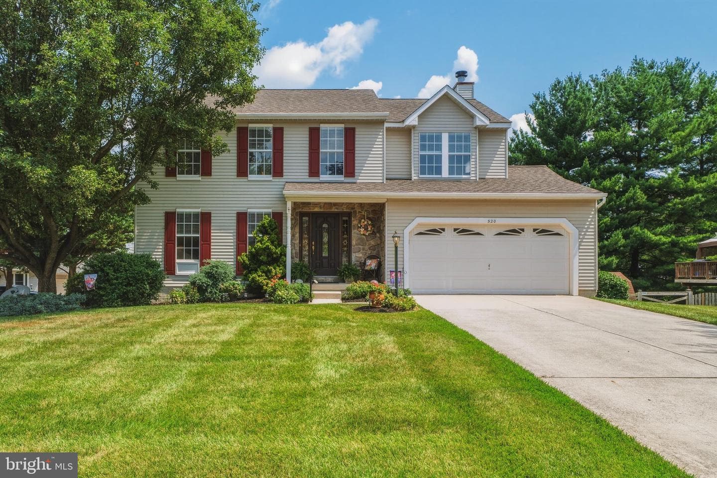 520 Yellow Lily Court photo 3