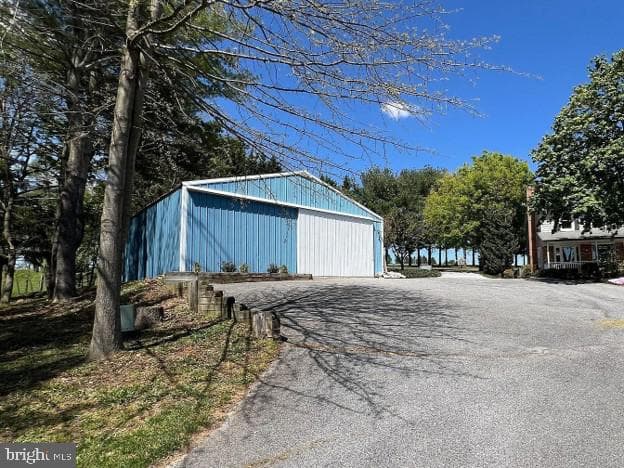 3301 Ridge Road photo 8