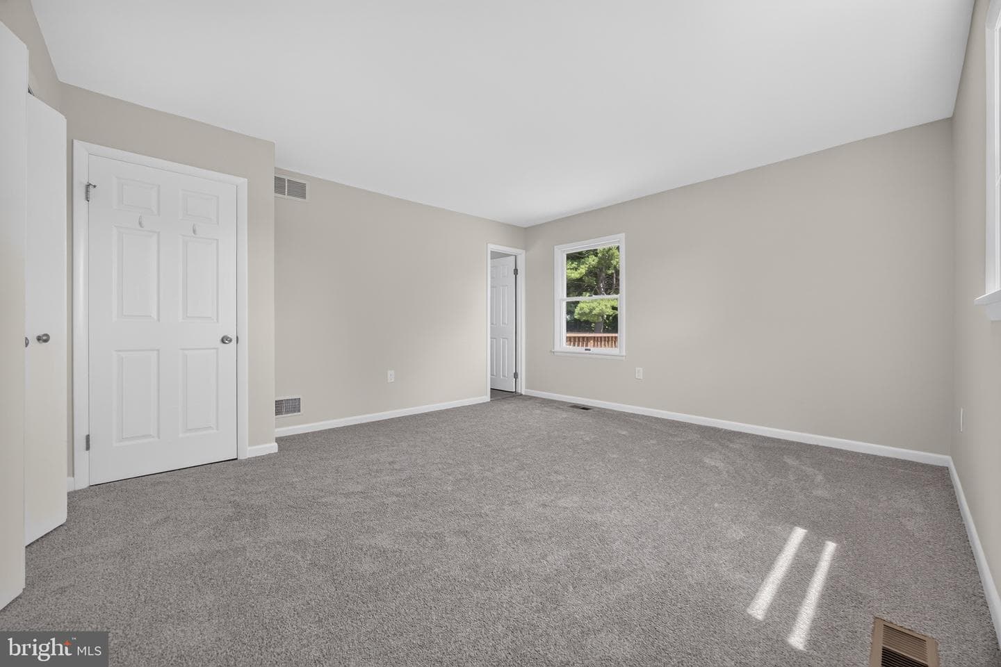 776 Iron Gate Circle photo 27