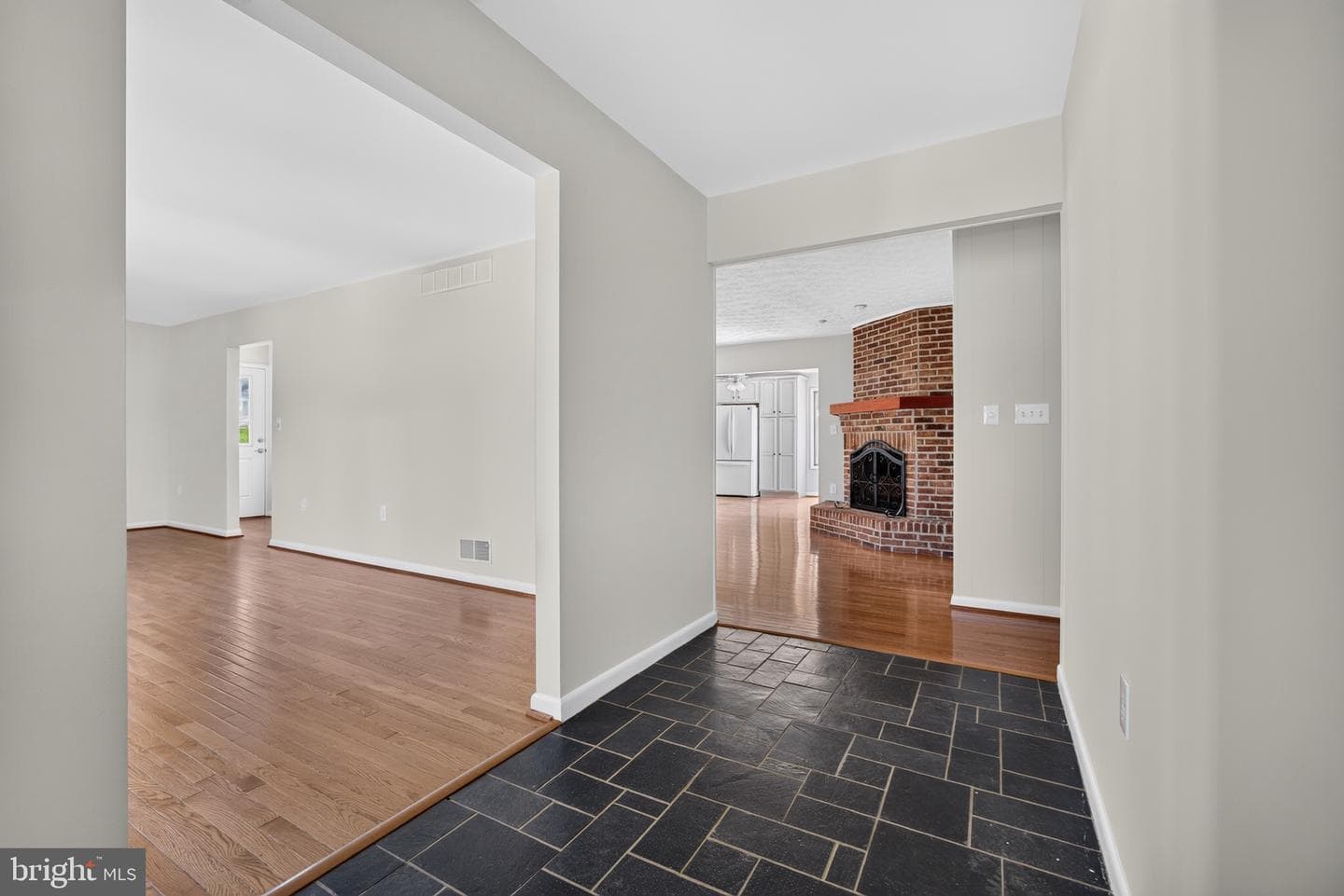 776 Iron Gate Circle photo 6