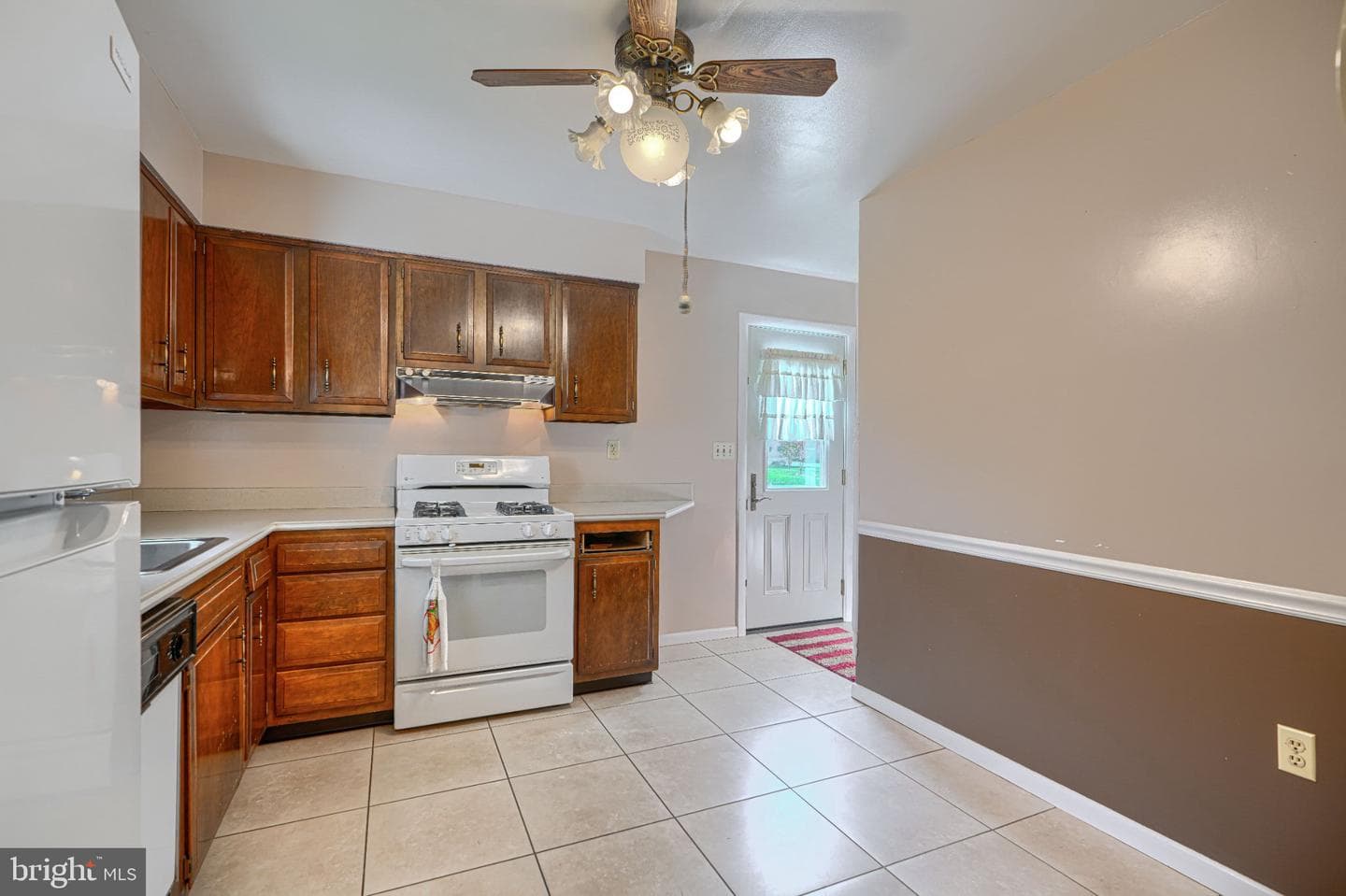 1520 Woodridge Lane photo 19