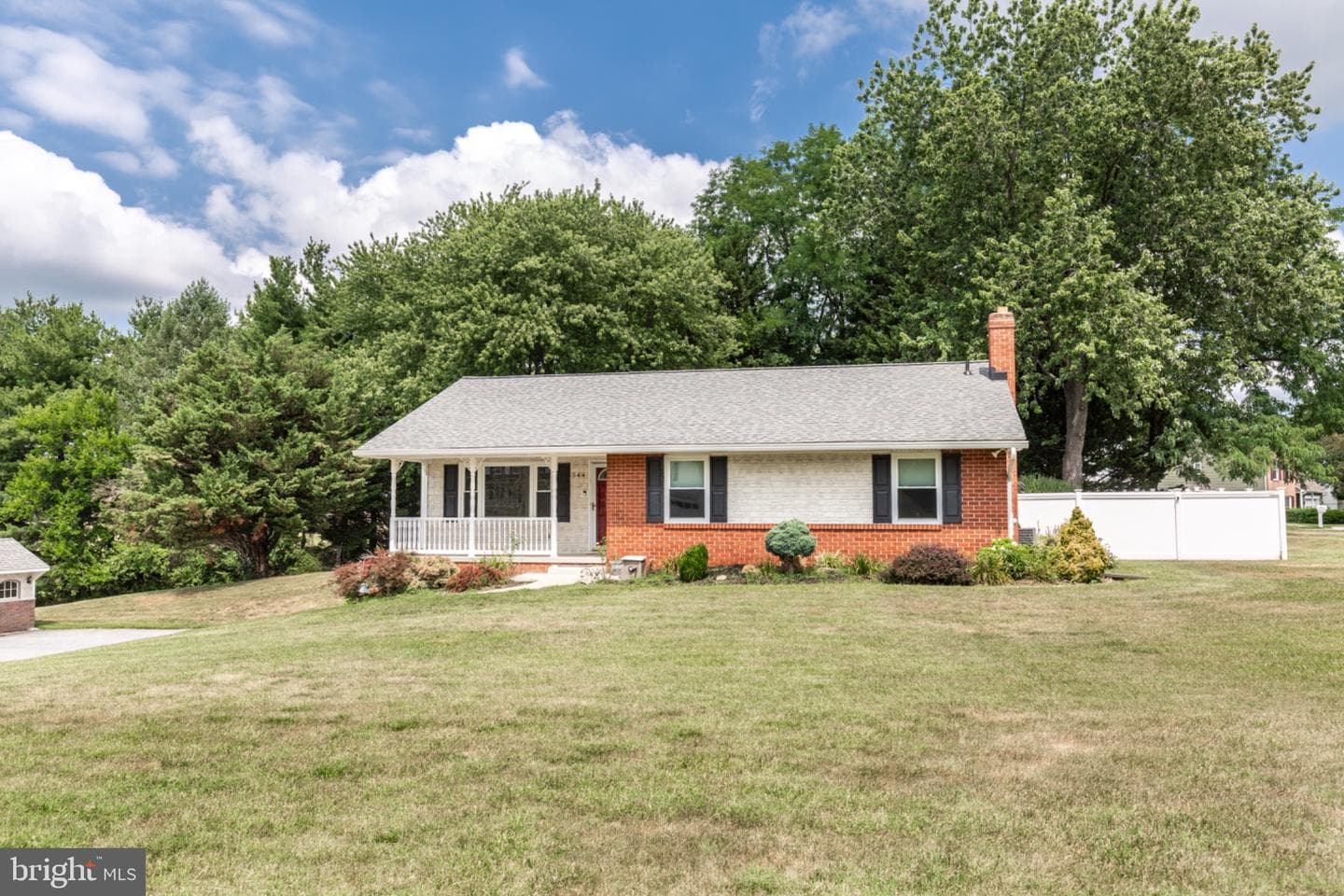 544 Uniontown Road photo 40