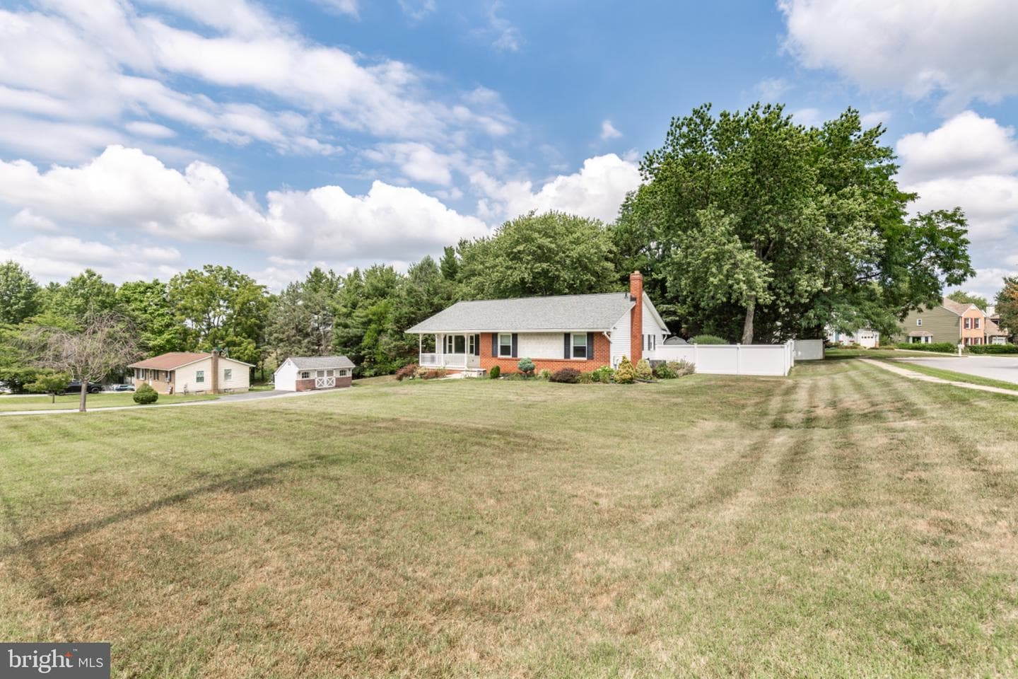 544 Uniontown Road photo 41