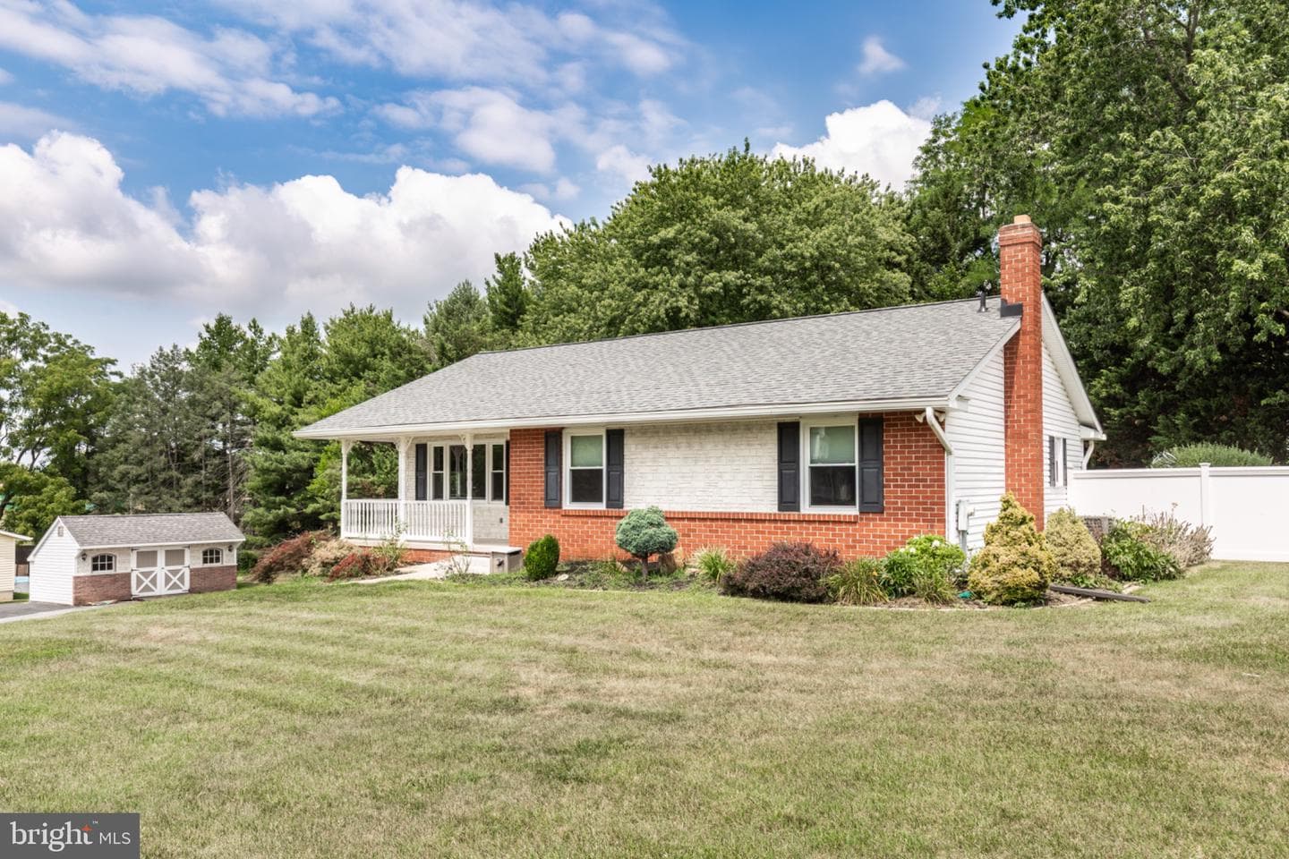 544 Uniontown Road photo 42