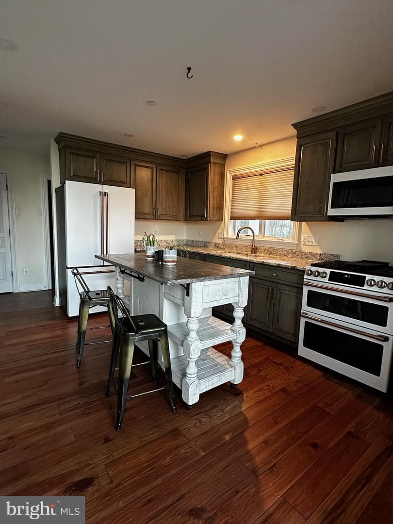 1725 Taylors Island Road photo 3