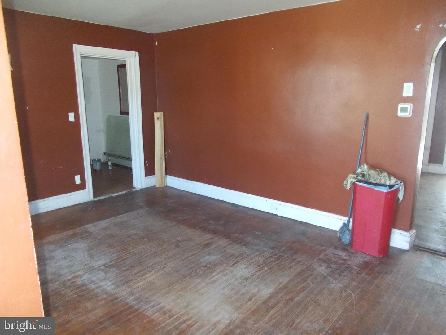 422 Linden Avenue photo 2