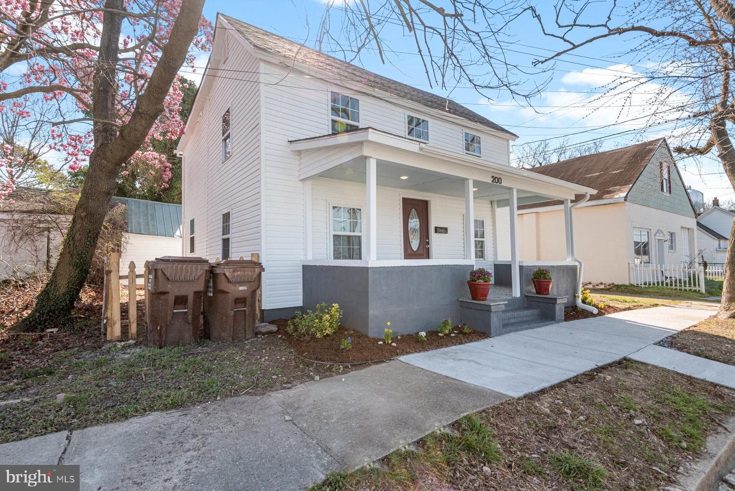200 Franklin Street photo 3