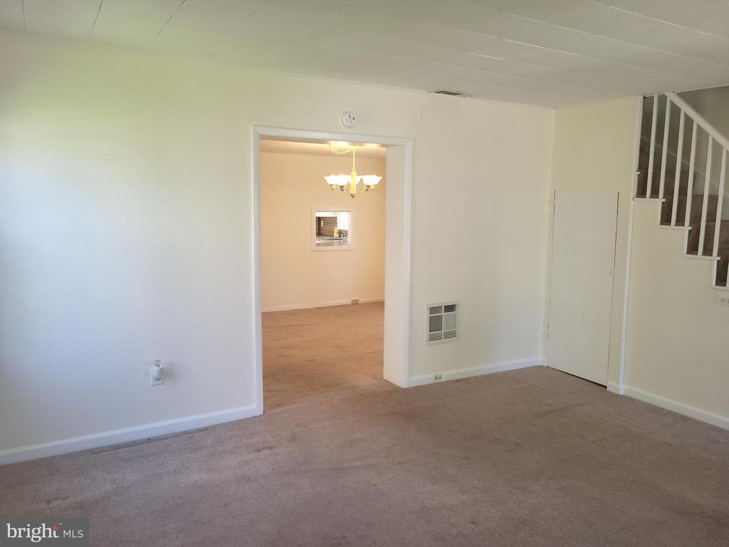 307 Maryland Avenue photo 35