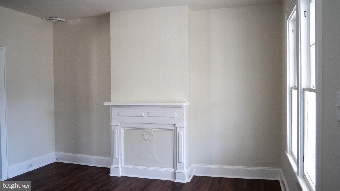 515 Academy Street photo 2