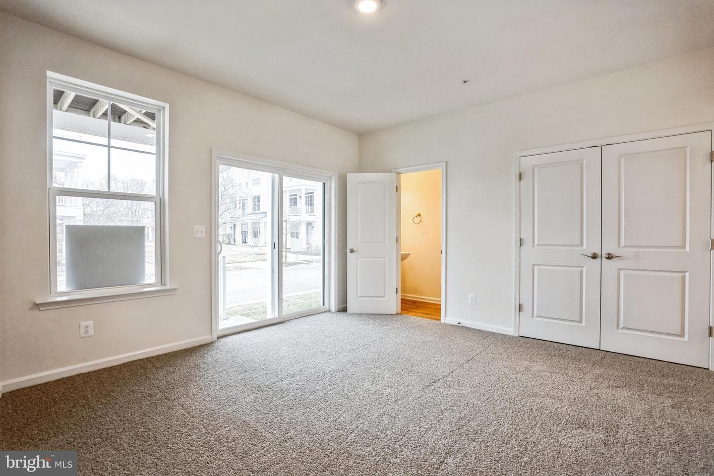 304 Riverside Lane photo 22