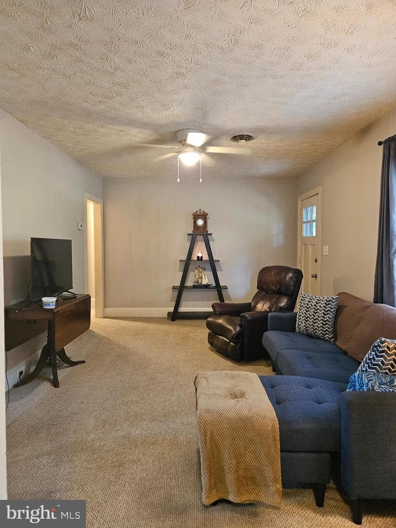 7012 Reliance Road photo 2
