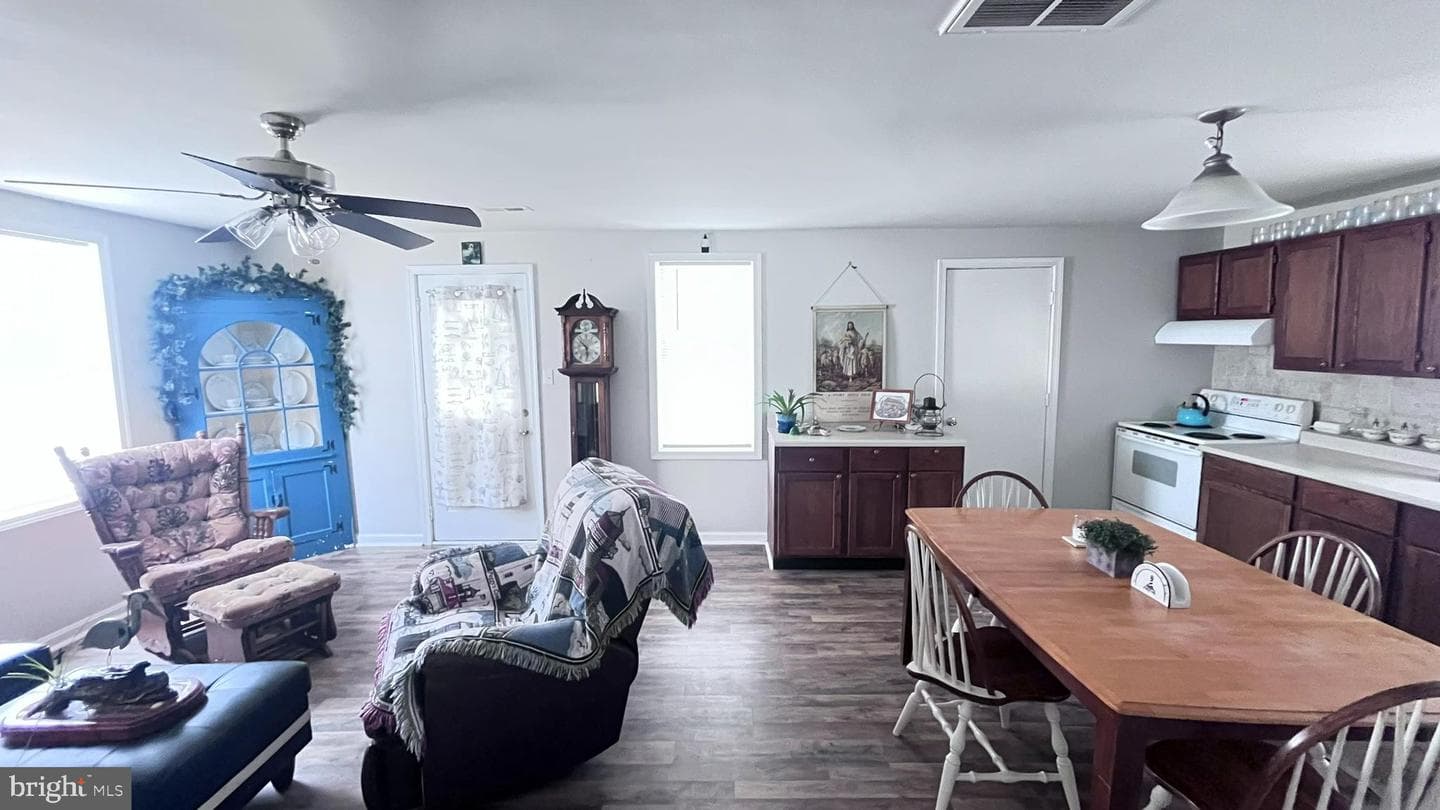 1226 S Taylors Island Road photo 13