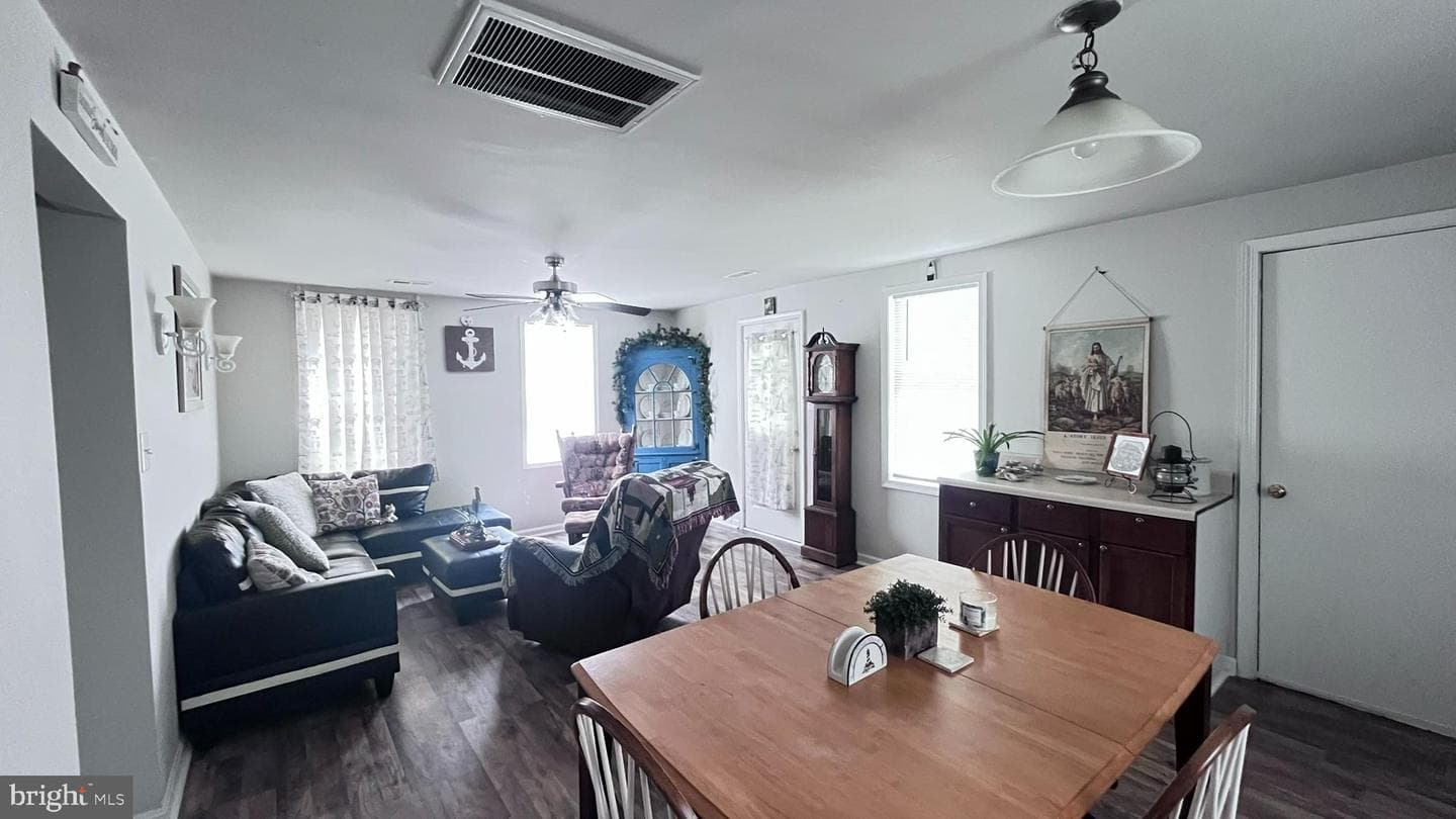 1226 S Taylors Island Road photo 4