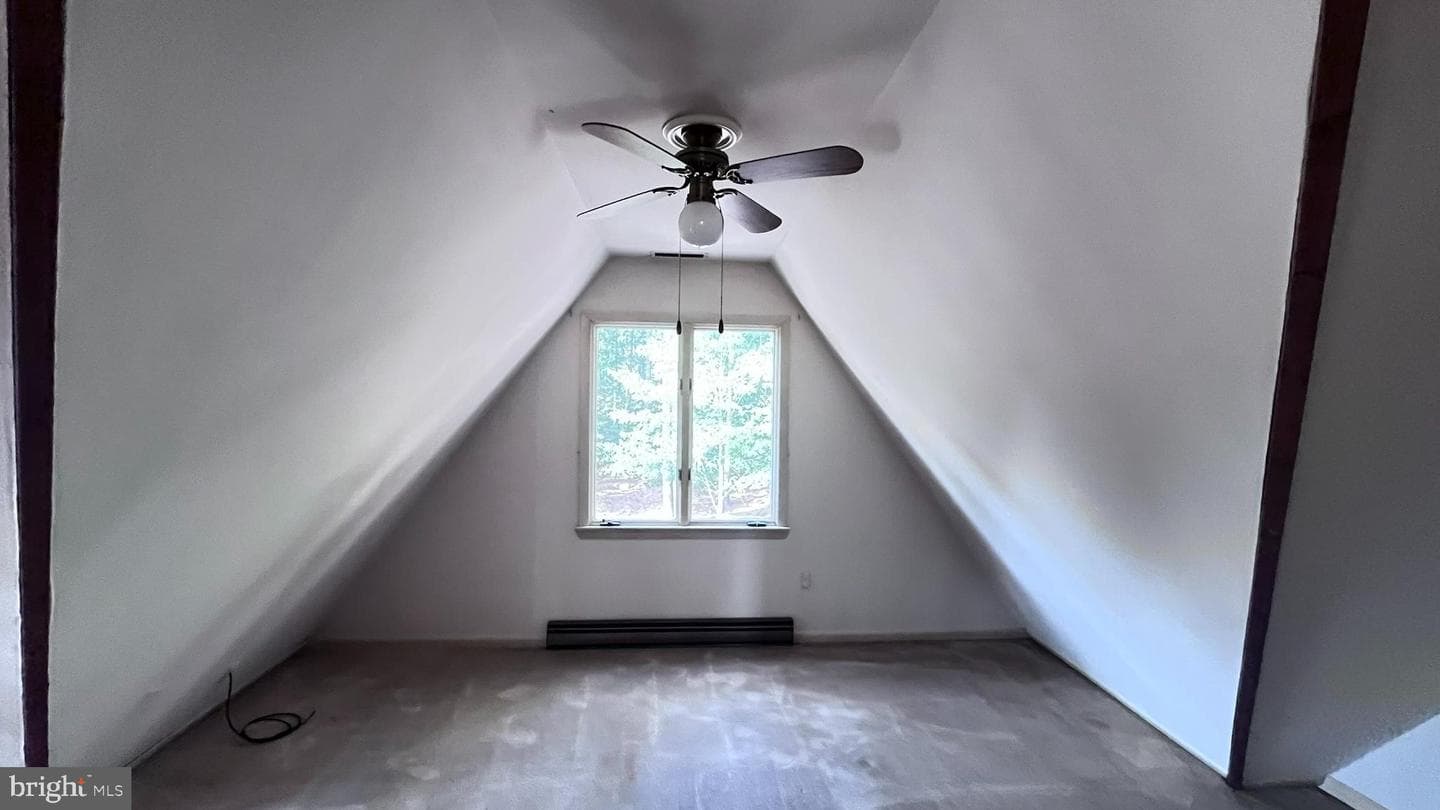 1716 Hudson Road photo 15