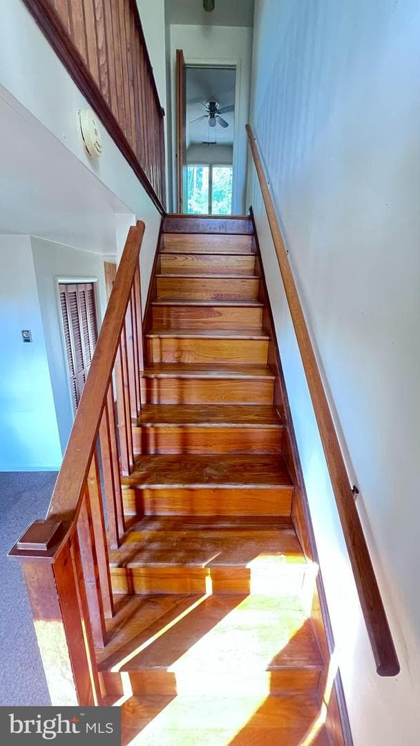 1716 Hudson Road photo 16