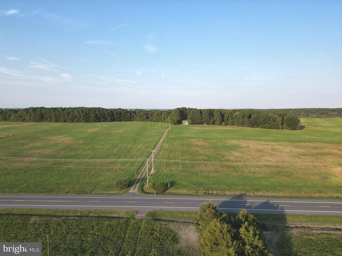 1716 Hudson Road photo 2