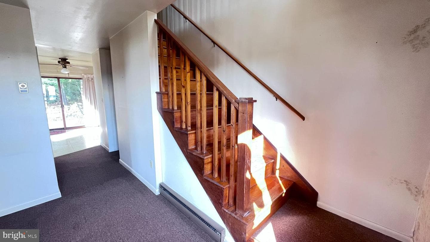 1716 Hudson Road photo 25