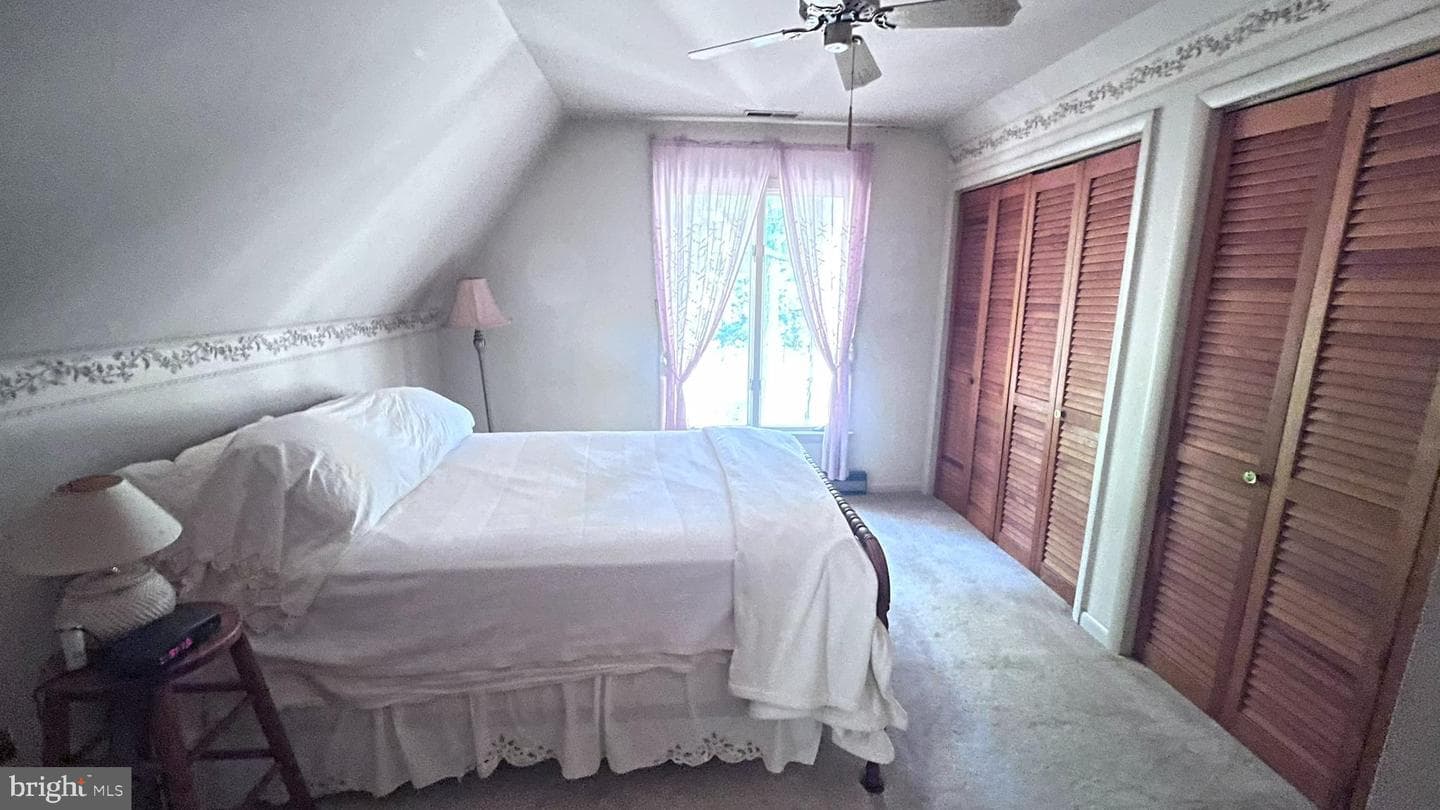 1716 Hudson Road photo 29