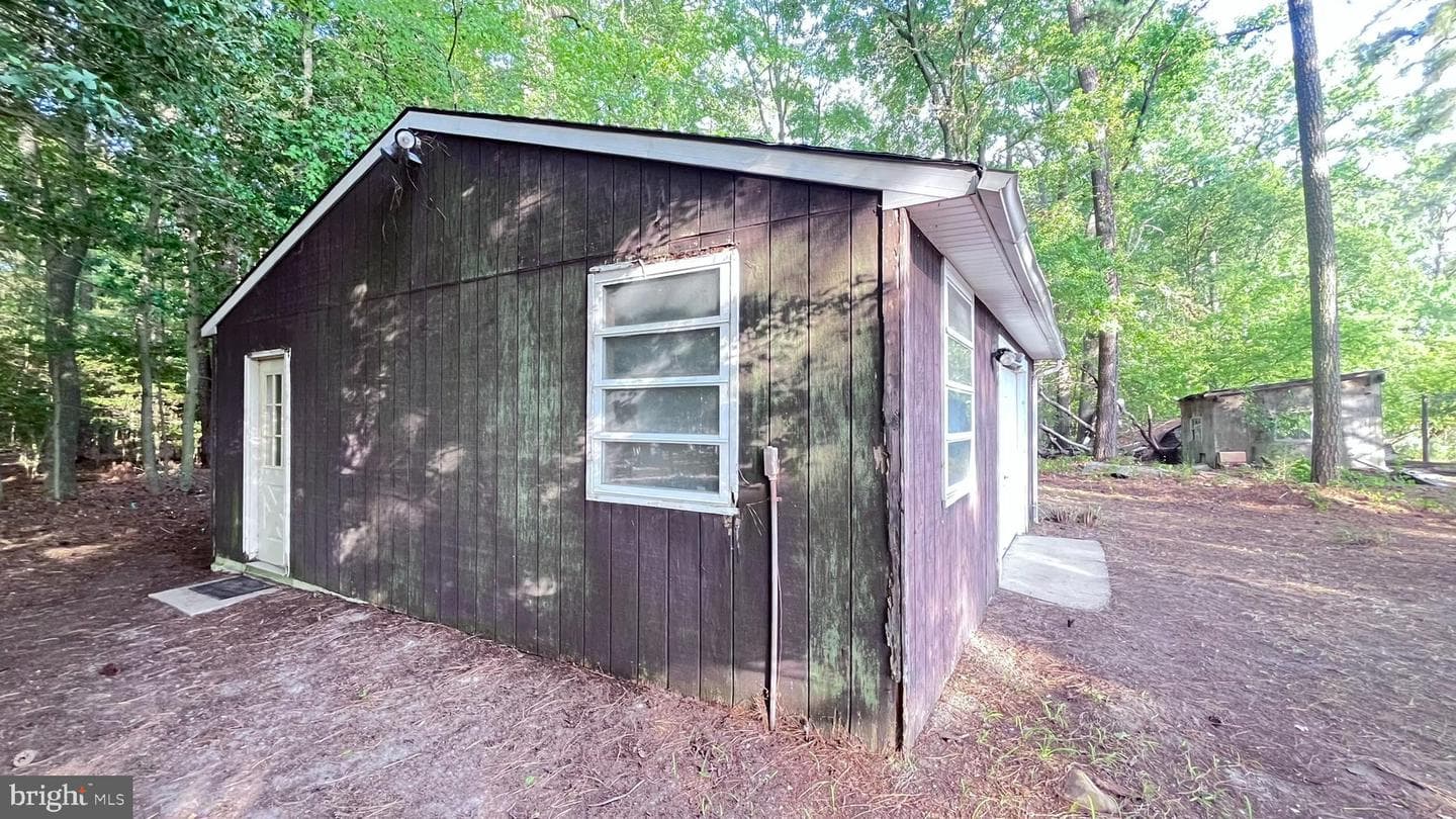 1716 Hudson Road photo 41