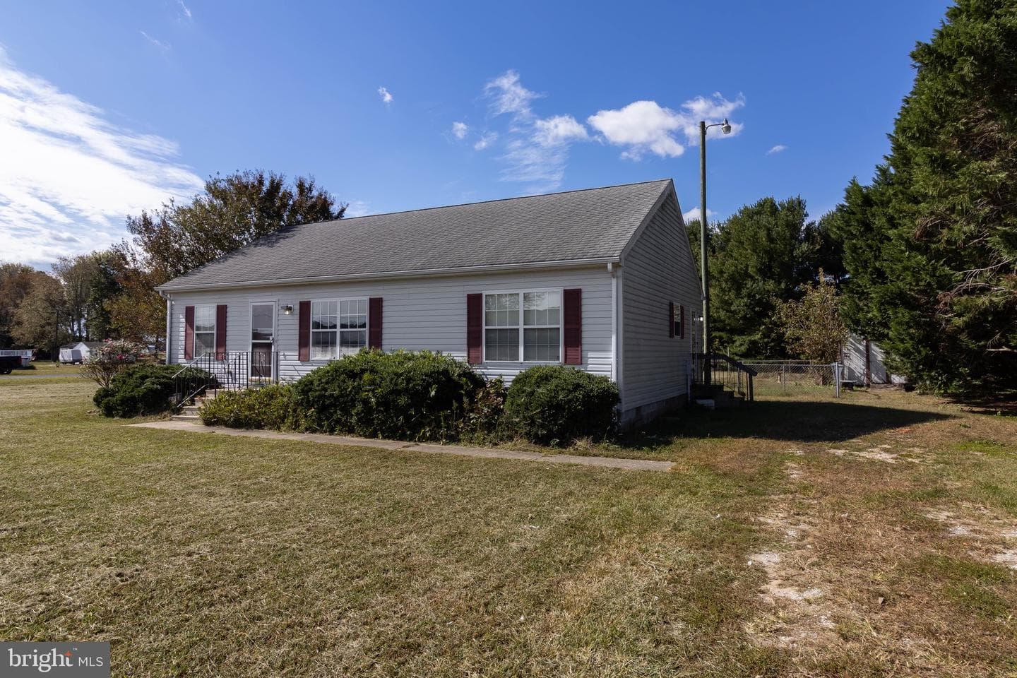 5860 Thompsontown Road photo 20