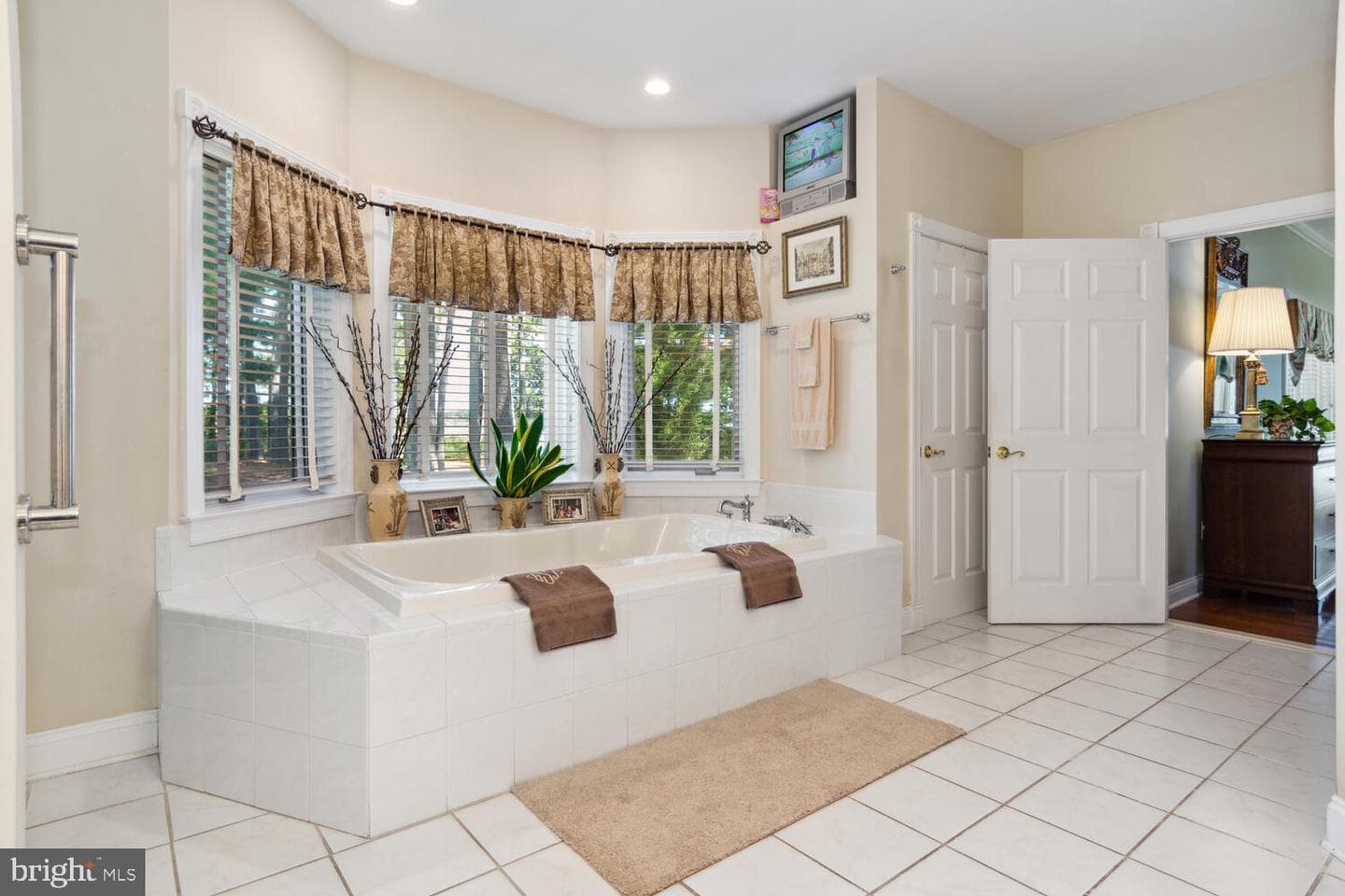 4913 Lee Terrace photo 45