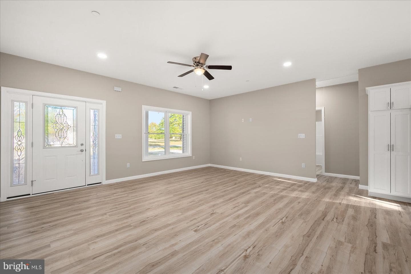 6259 Solomons Circle photo 27