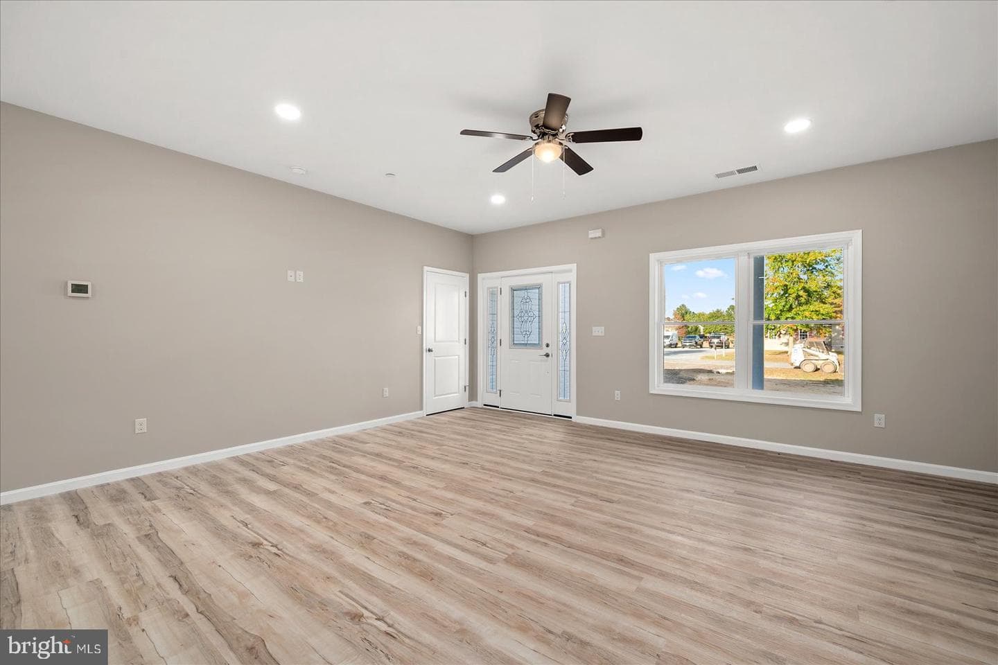 6259 Solomons Circle photo 28
