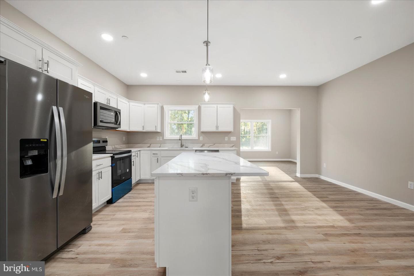 6259 Solomons Circle photo 31