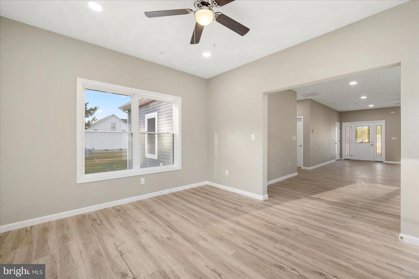 6259 Solomons Circle photo 40