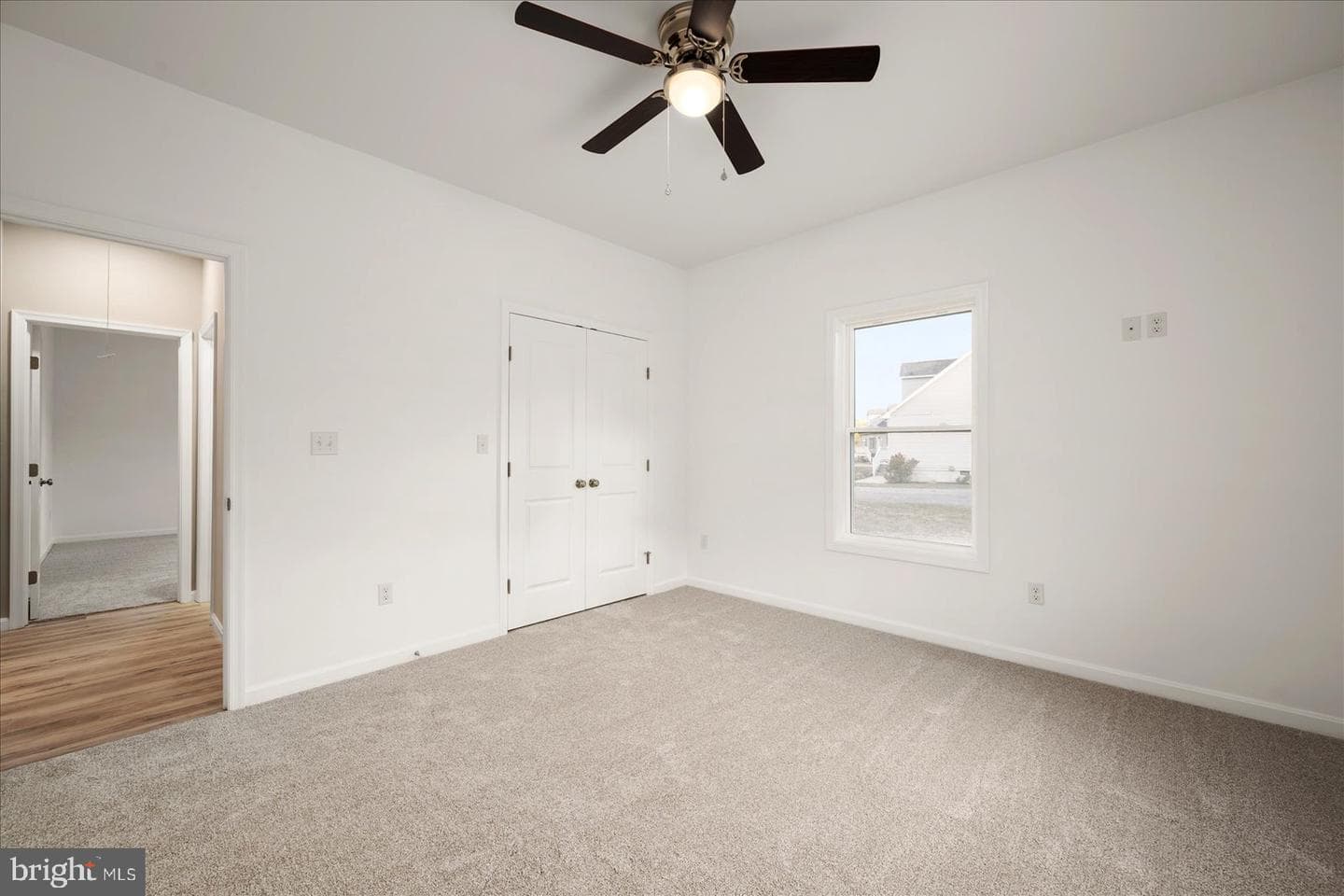 6259 Solomons Circle photo 8