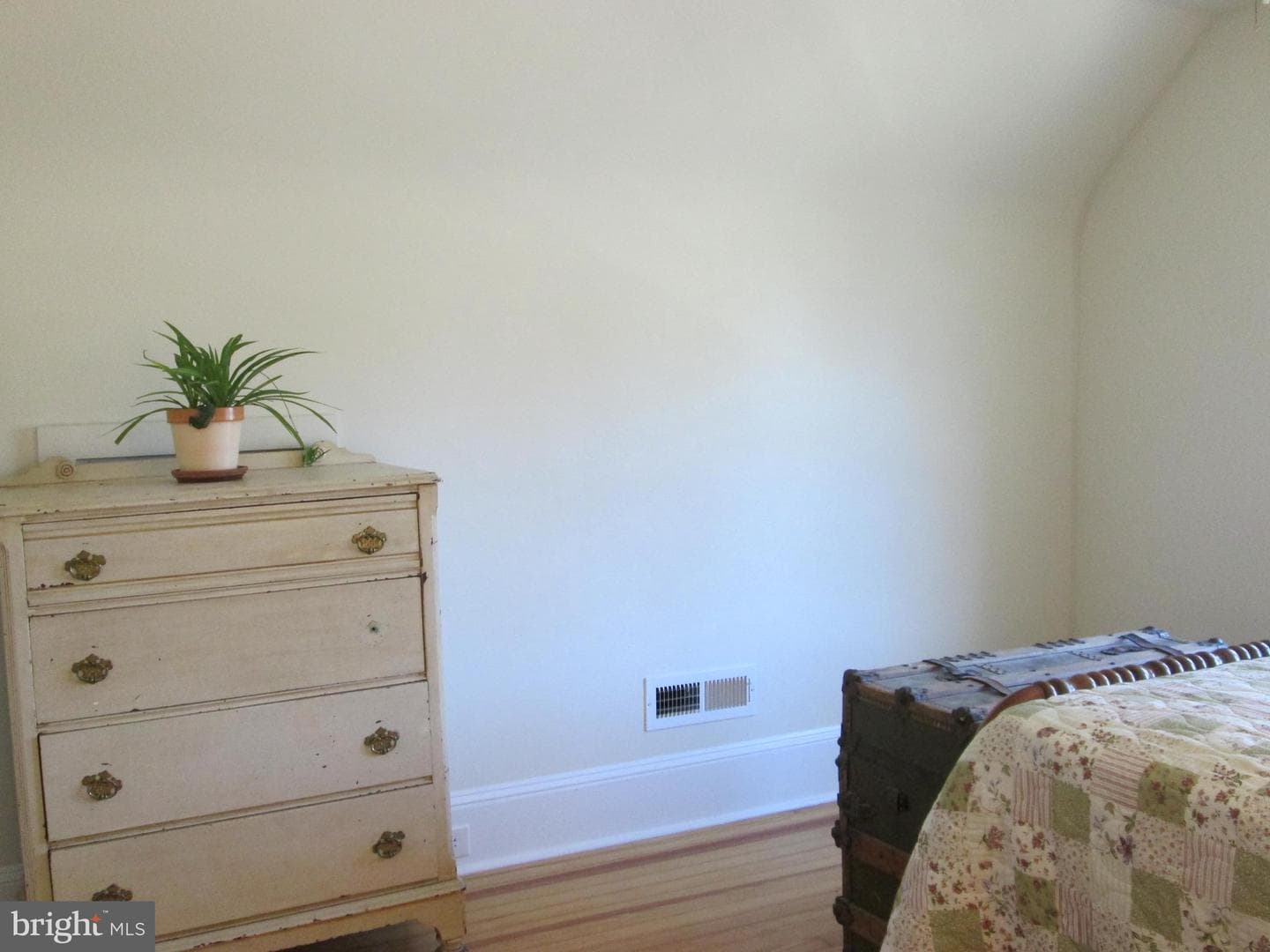 100 Taylor Avenue photo 33
