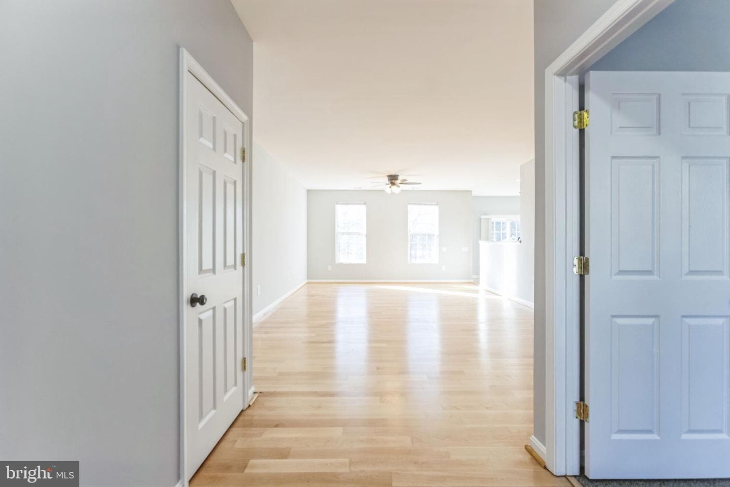 1520 Glasgow Street photo 10