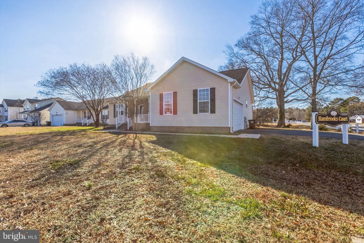 1520 Glasgow Street photo 27