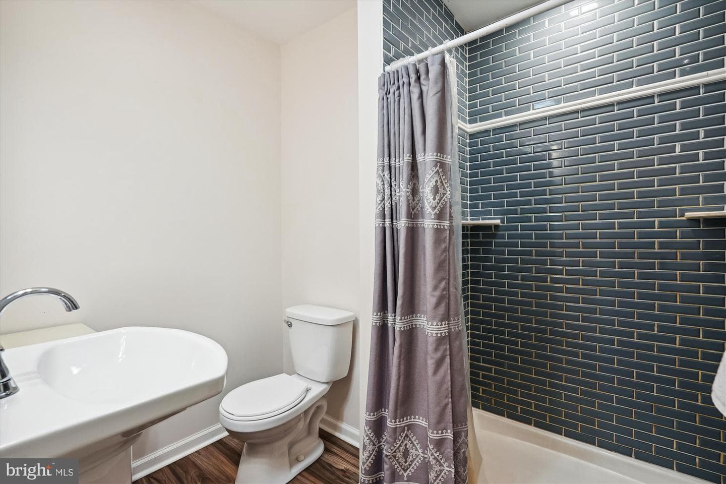 109 Willis Street photo 37