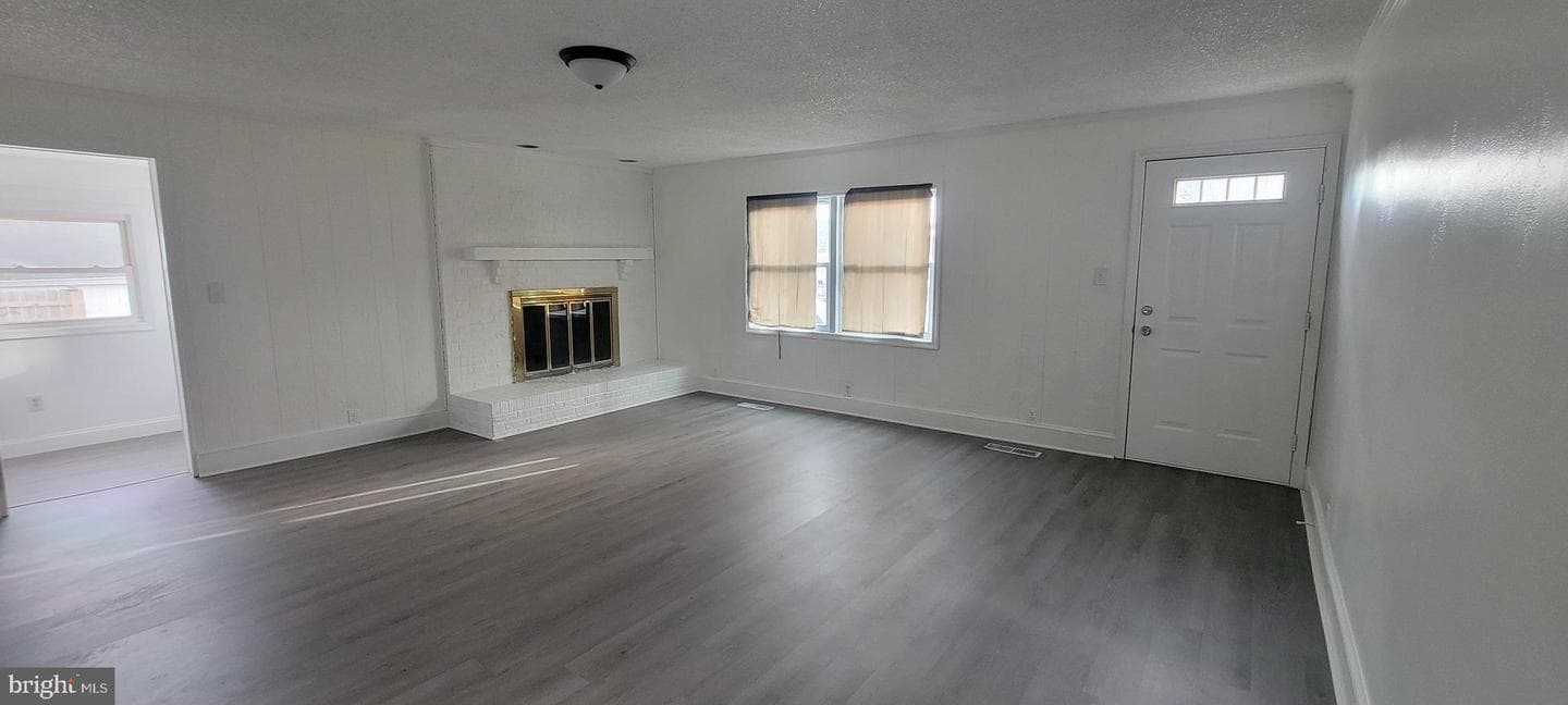 501 Goldsborough Avenue photo 2