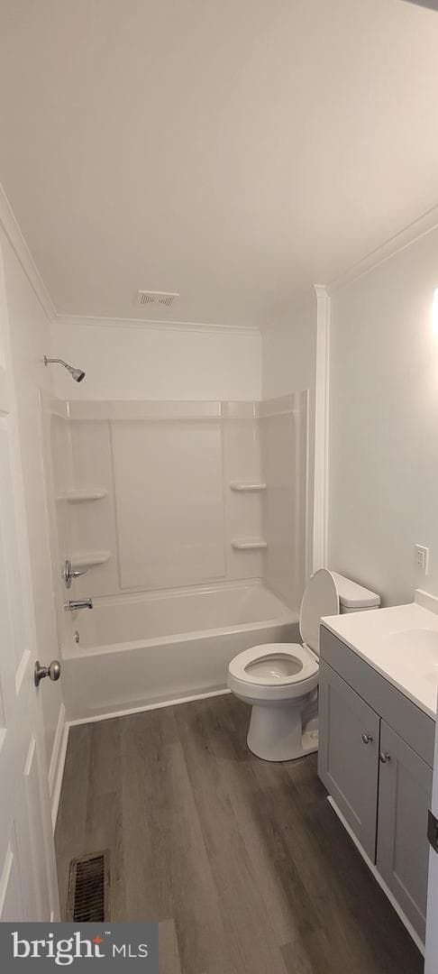501 Goldsborough Avenue photo 9