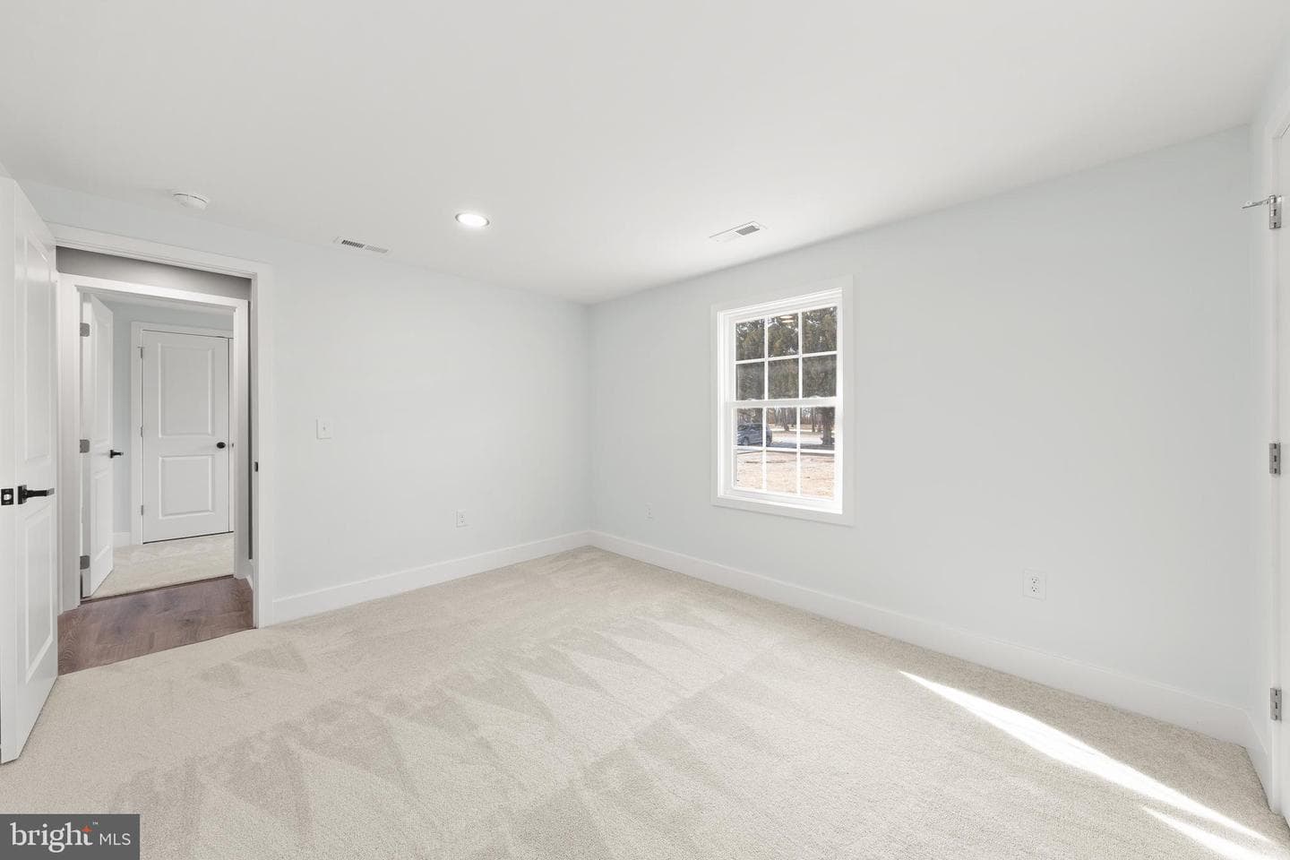 5907 Jeans Drive photo 22